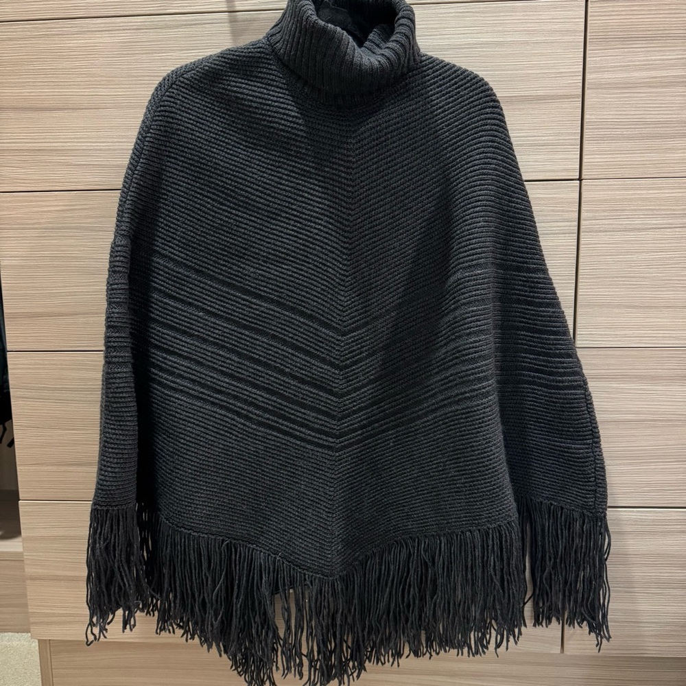 Banana Republic Poncho Fine Italian Merino Wool Gray XS Small